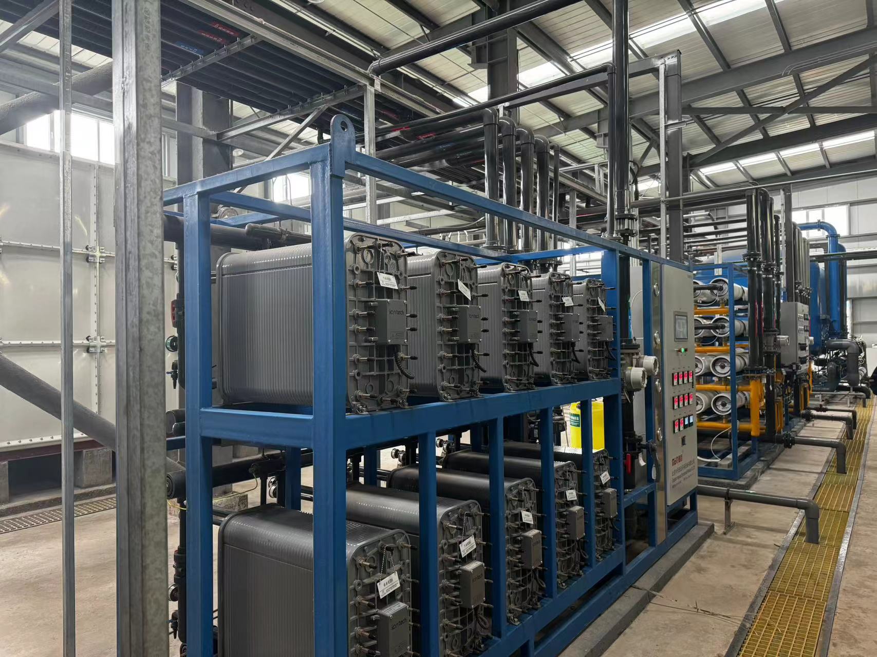 反滲透設備 反滲透設備